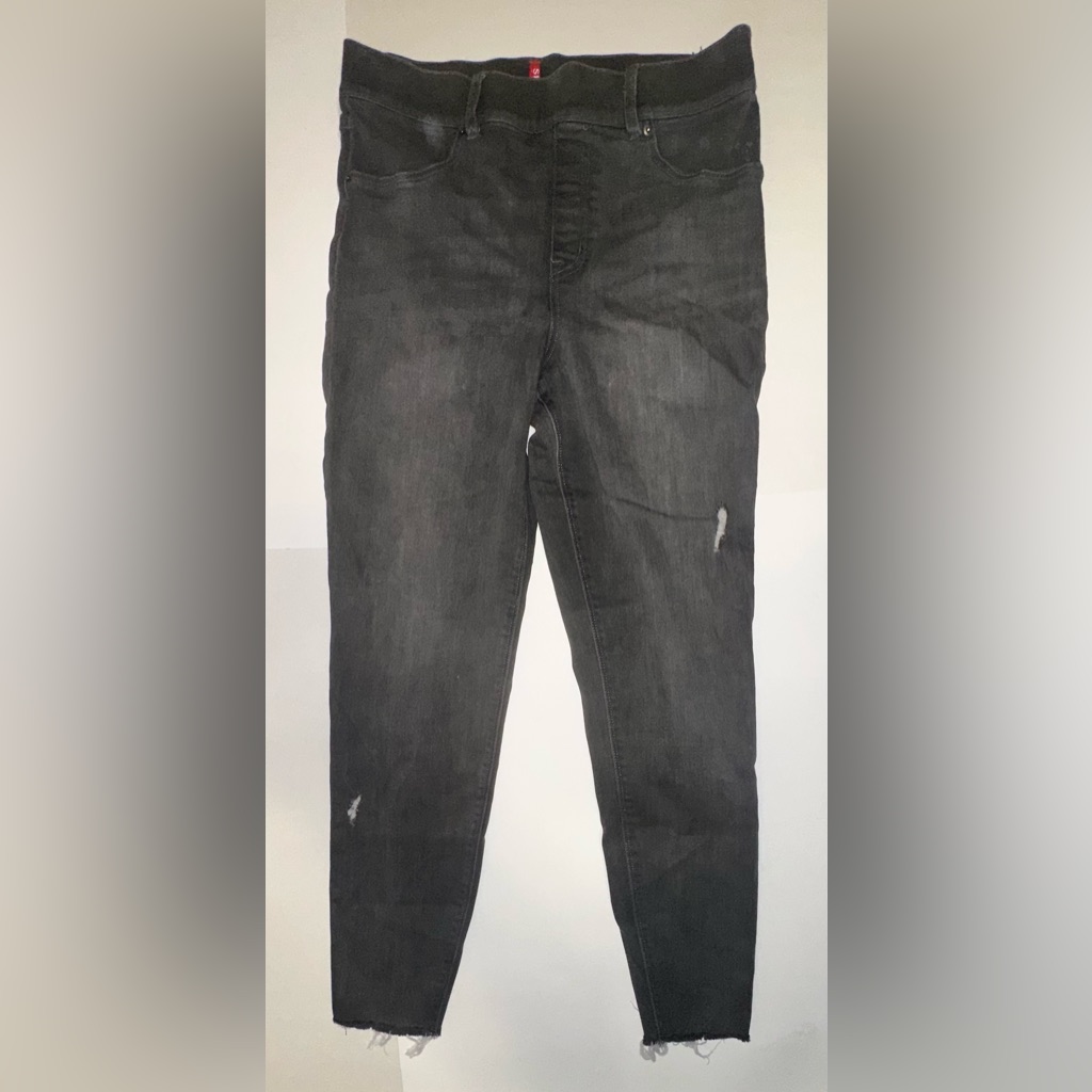Spanx Jeans Women’s Size Large Pull On Denim Ankle Skinny Gray Jeggings Raw Hem